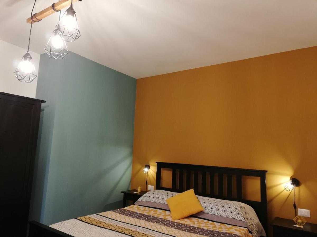 The Yellow House Fiumicino Luaran gambar